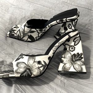 Flower Print Platform Diamond Shape Heels